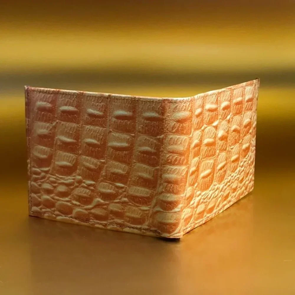 Men's Genuine Leather Bifold Crocodile Embossed Wallet